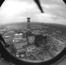 Foto aérea del reactor 4, 1986