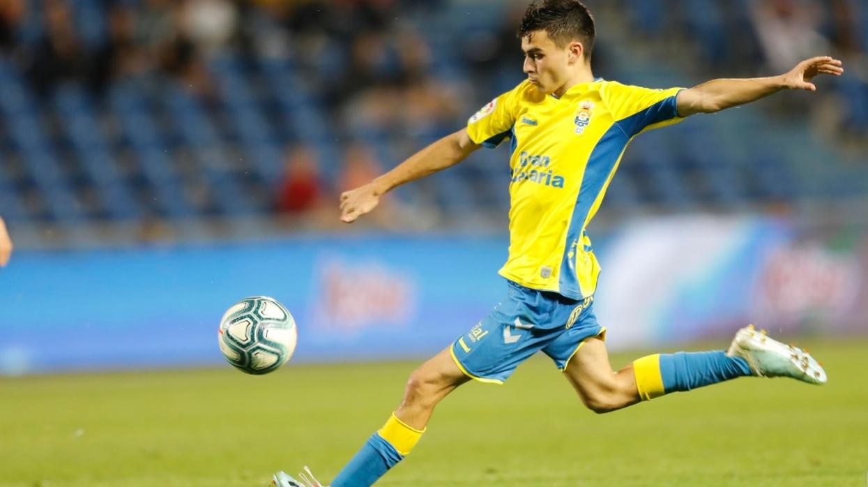 Las Palmas, impotente ante un rival con diez