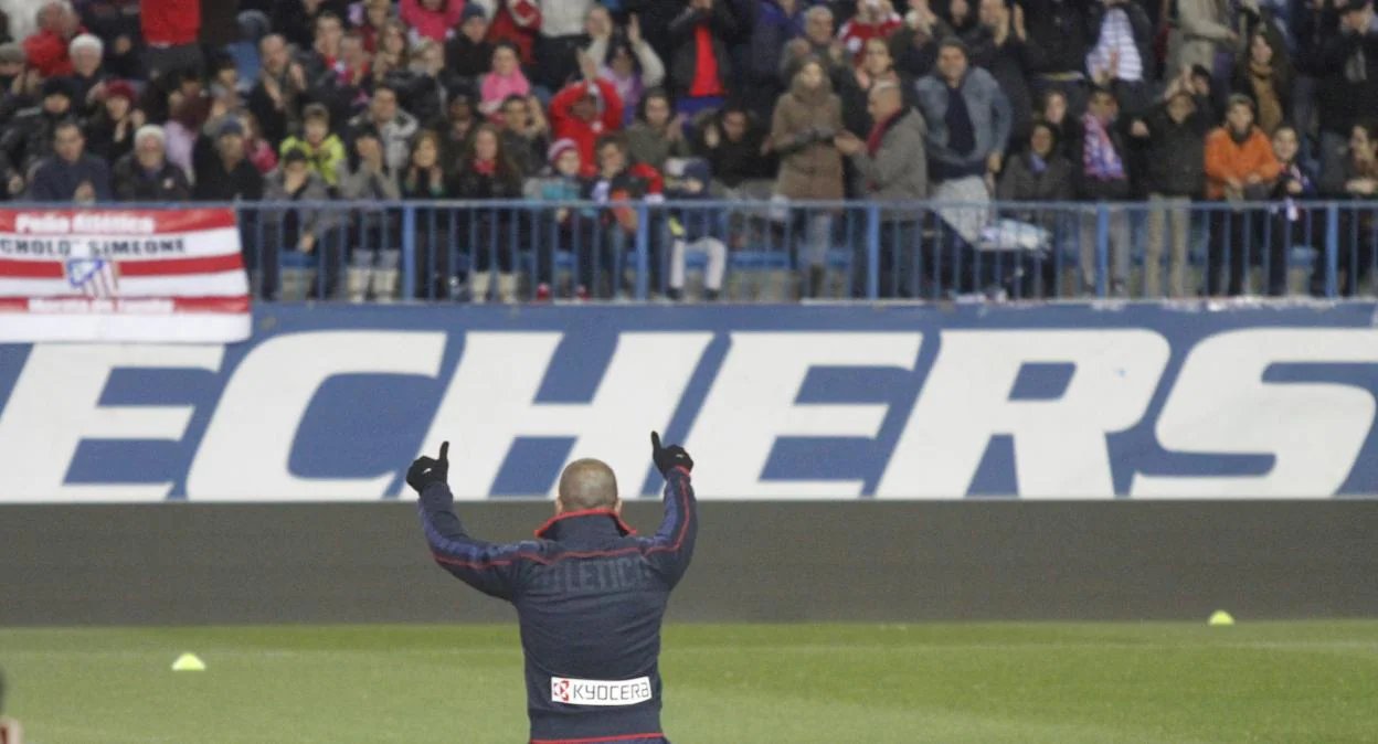 Simeone dirige du primer entrenamiento con el Atlético