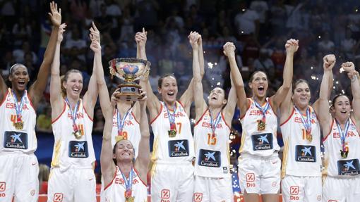 La Selección femenina, en Belgrado tras la final del Eurobasket