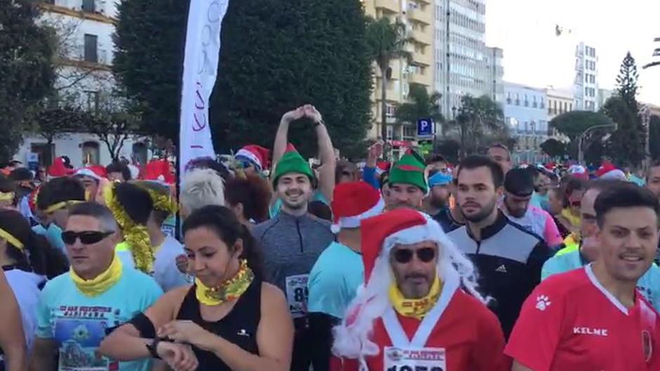 Vídeo: Gran ambiente en la San Silvestre gaditana