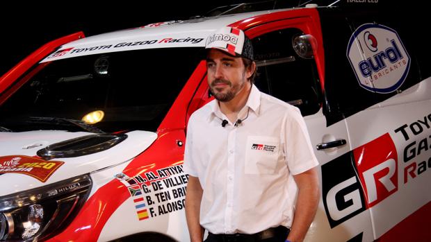 Así ha sido la preparación exprés de Alonso para el Dakar