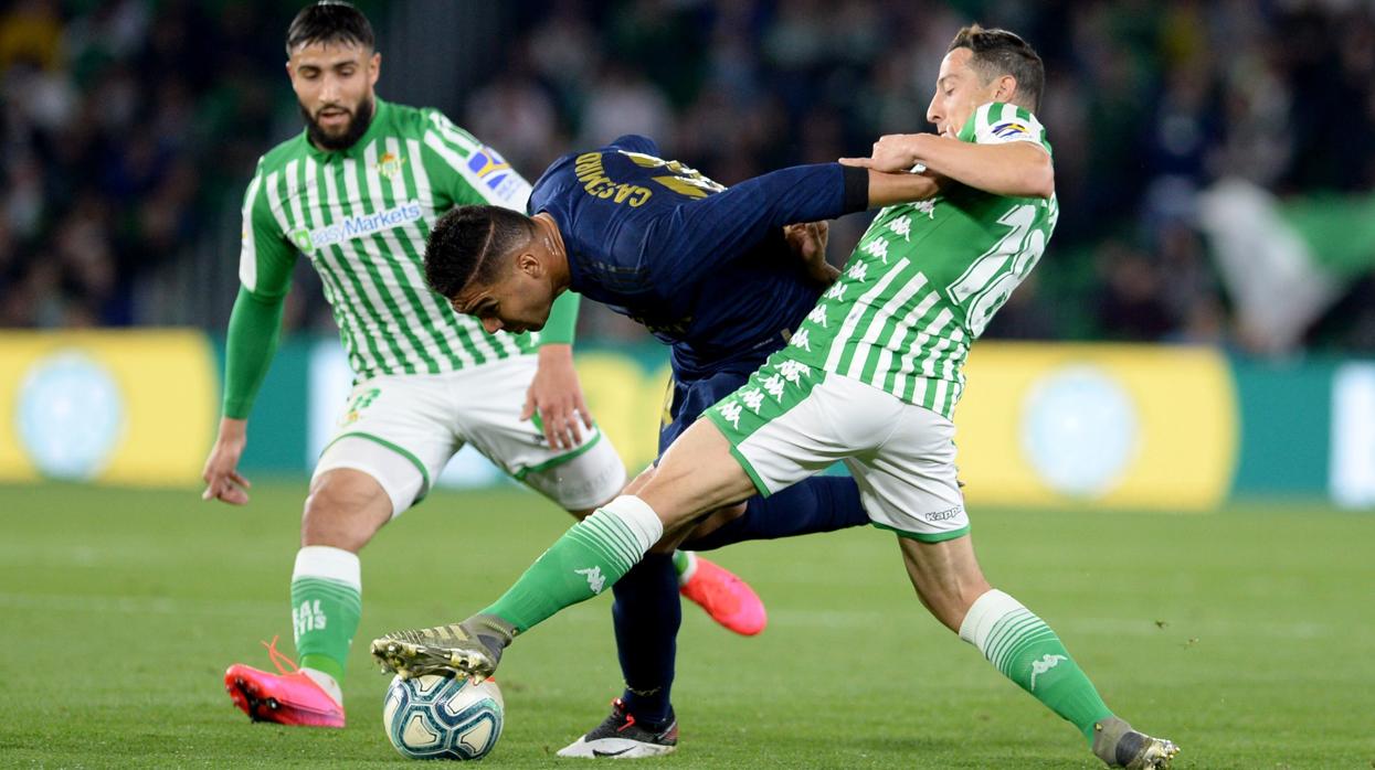 El Betis evidencia la mediocridad del Real Madrid
