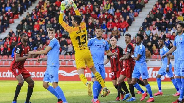 Empate agridulce para un Mirandés que mereció más