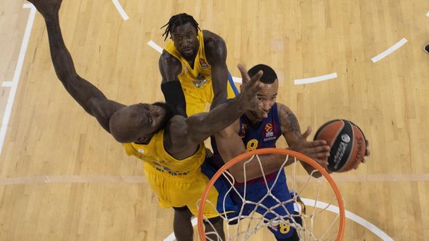 El Barça no levanta cabeza en Tel Aviv