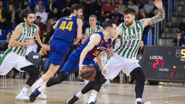 El Barça reacciona en el último cuarto ante un competitivo Betis