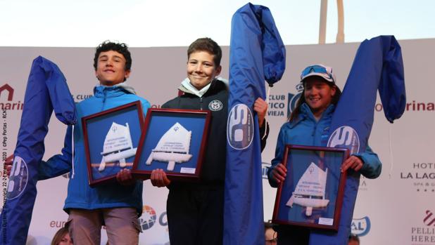 Alessandro Cortese, Lisa Vucetti y Tim Lubat, campeones del Trofeo Euromarina Optimist Torrevieja