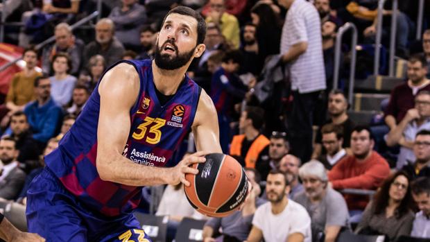 Mirotic le baila a Ndour y remonta para el Barça