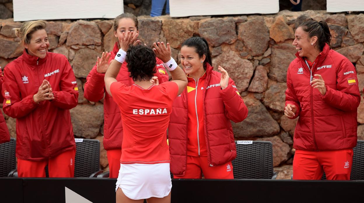 Carla Suárez, con el equipo