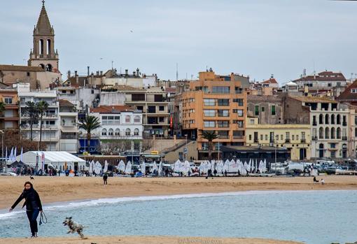 El gran espectáculo de la vela llega un año más con el 31 Palamós Optimist Trophy