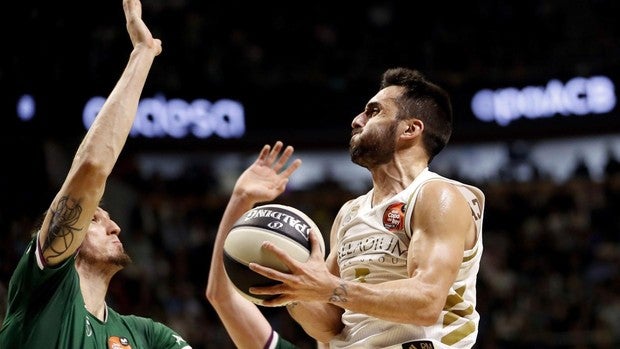 El Real Madrid arrasa el sueño del Unicaja