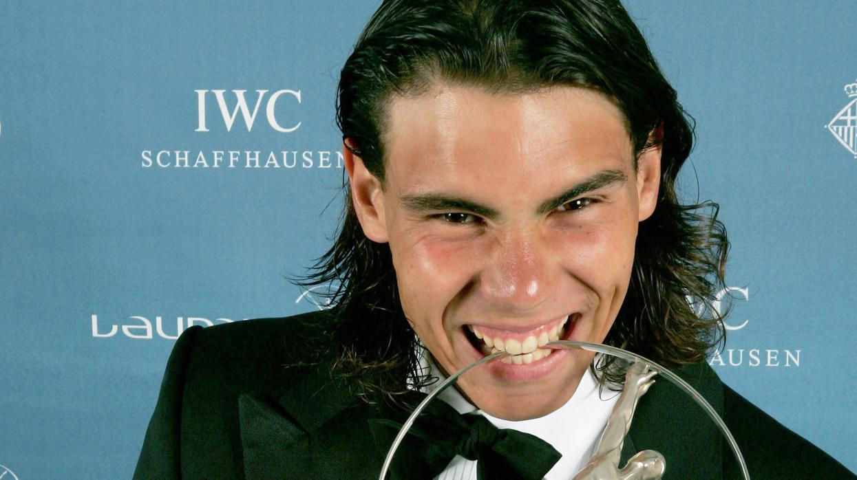 Nadal, con el Laureus que le reconoció como Promesa del Año en 2006