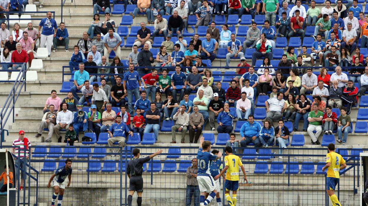 El suceso ocurrió en el campo anexo de La Juventud en Jerez.