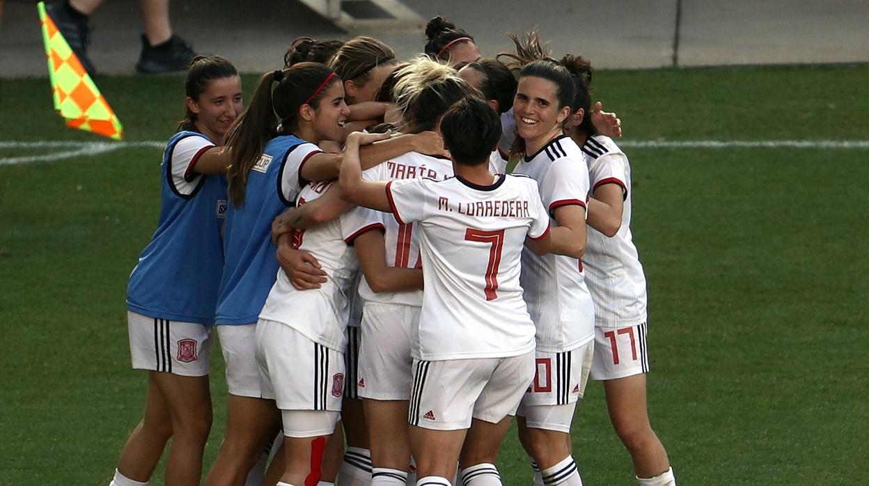 España se crece ante Inglaterra en el cierre de la SheBelieves Cup