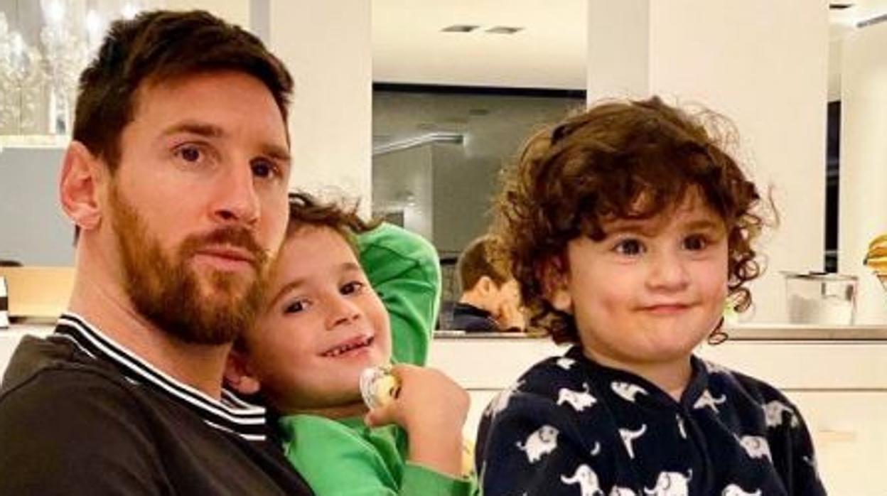 Messi, en la imagen que ha publicado junto a sus hijos