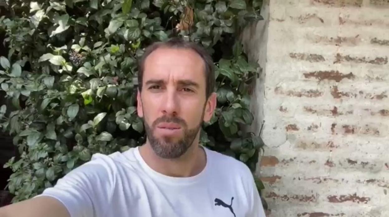 Godín alerta a los uruguayos tras salir de Italia: «Quédense en casa, es la única manera»