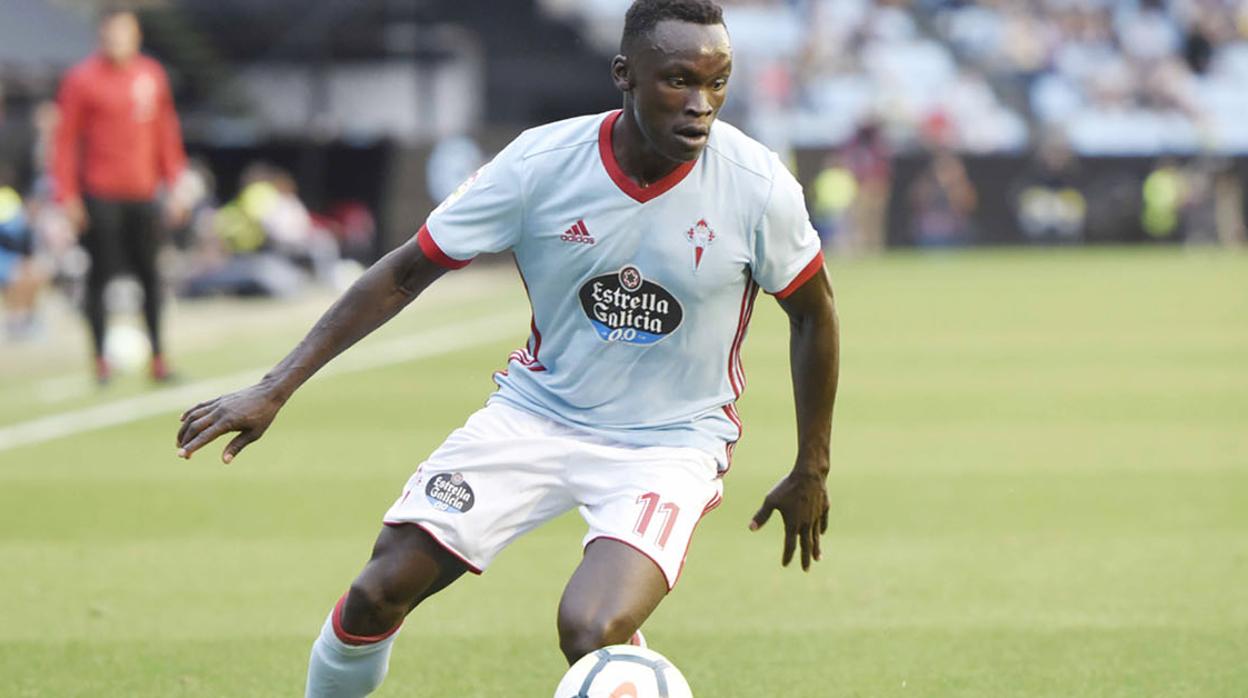 Pione Sisto, en un partido del Celta