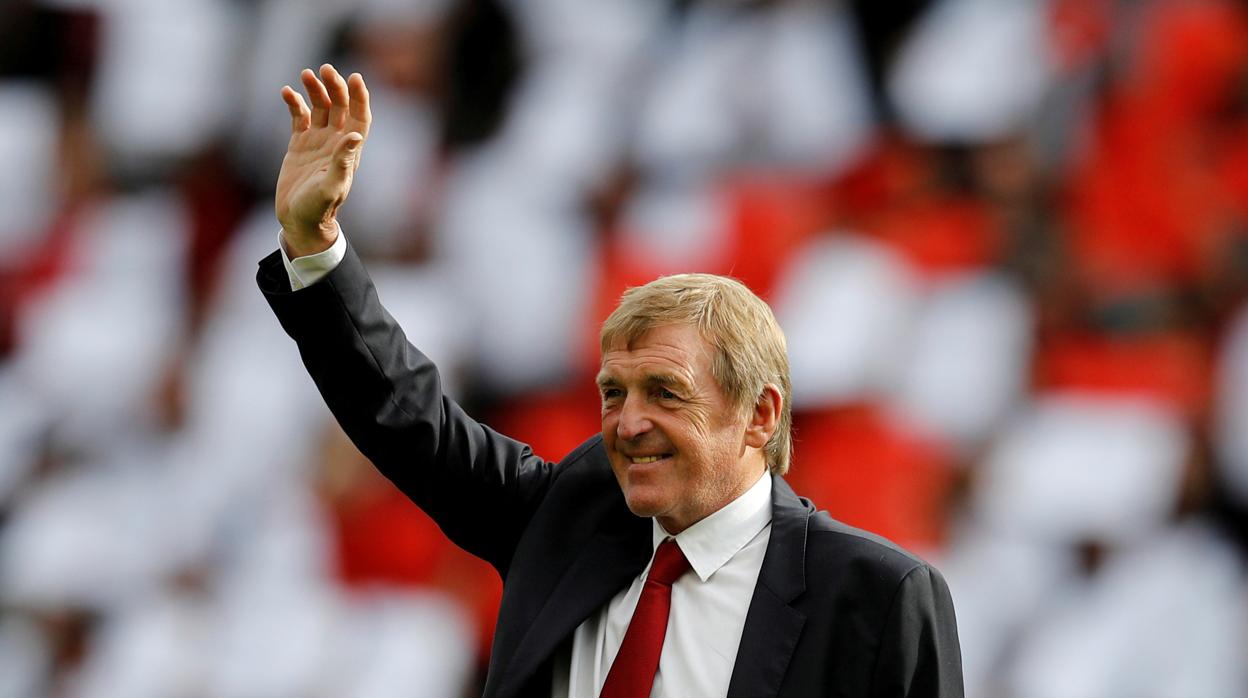 Kenny Dalglish recibe el alta