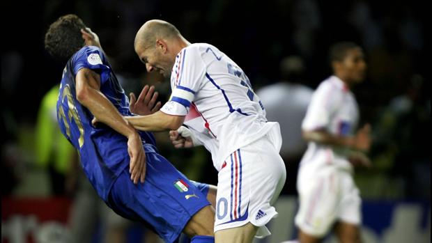 Materazzi, sobre el cabezazo de Zidane: «Mis propios compatriotas me aplastaron»