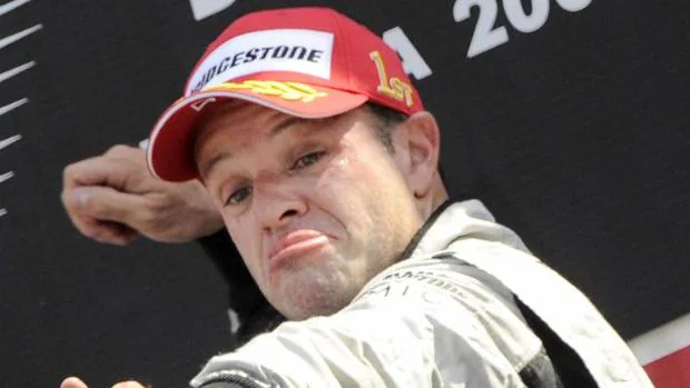 Barrichello: «La única vez que me volví loco fue con Alguersuari»