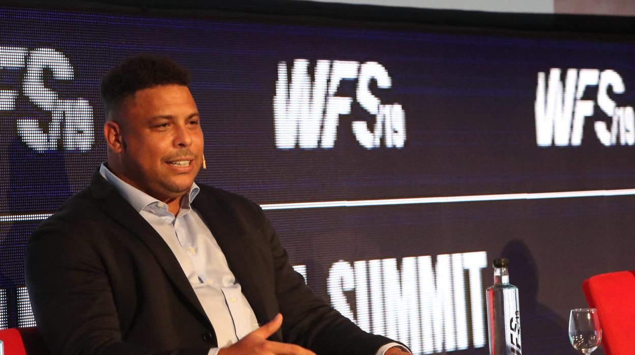 Ronaldo y Octagon Brasil se alían con WFS para crear el mayor evento online de la industria del fútbol