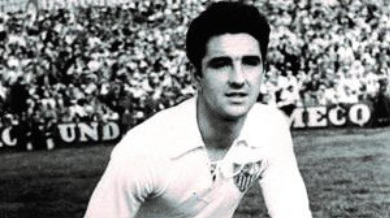 Muere Marcelo Campanal, leyenda del Sevilla y capitán de la selección en los años 50