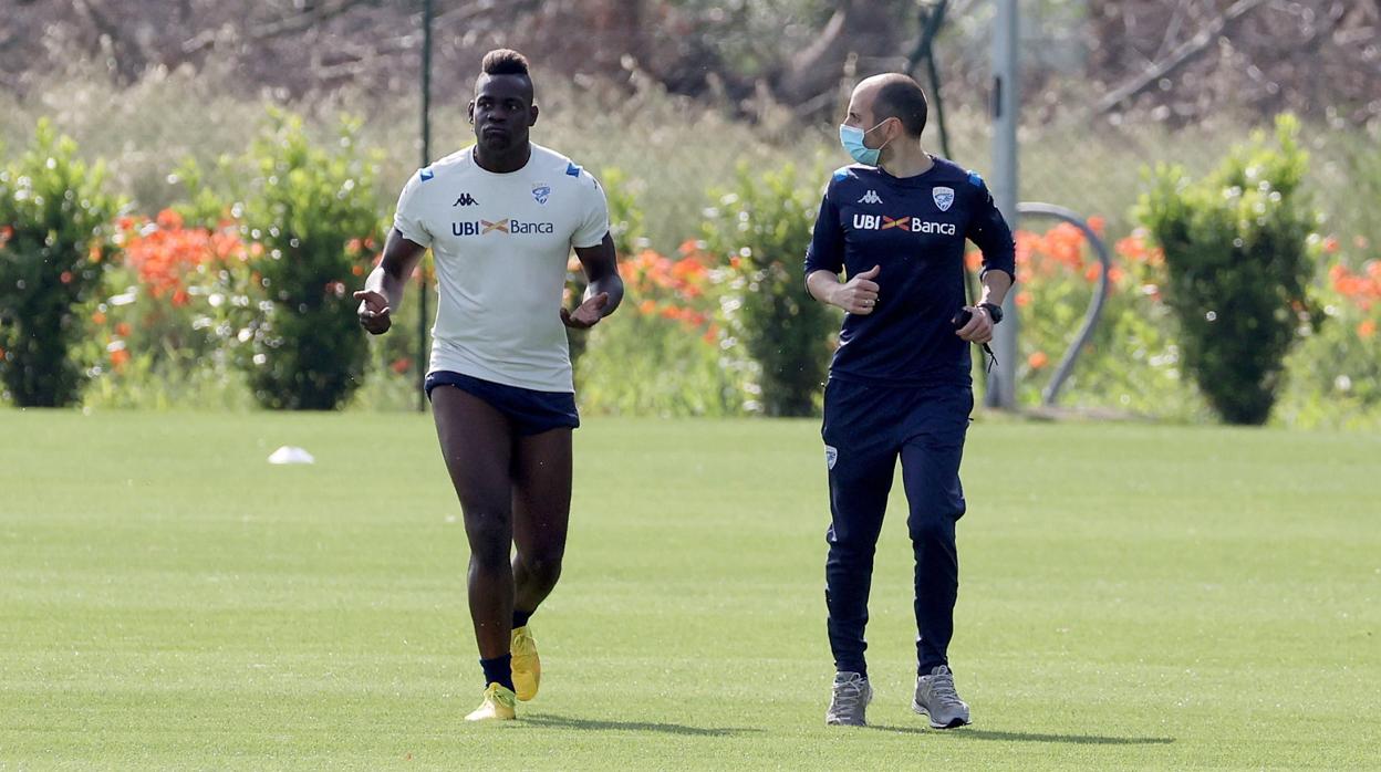 Balotelli, durante un entrenamiento