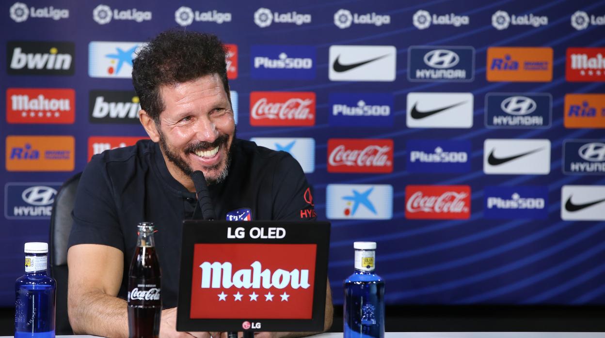 El «agradecimiento absoluto» de Simeone al Mono Burgos