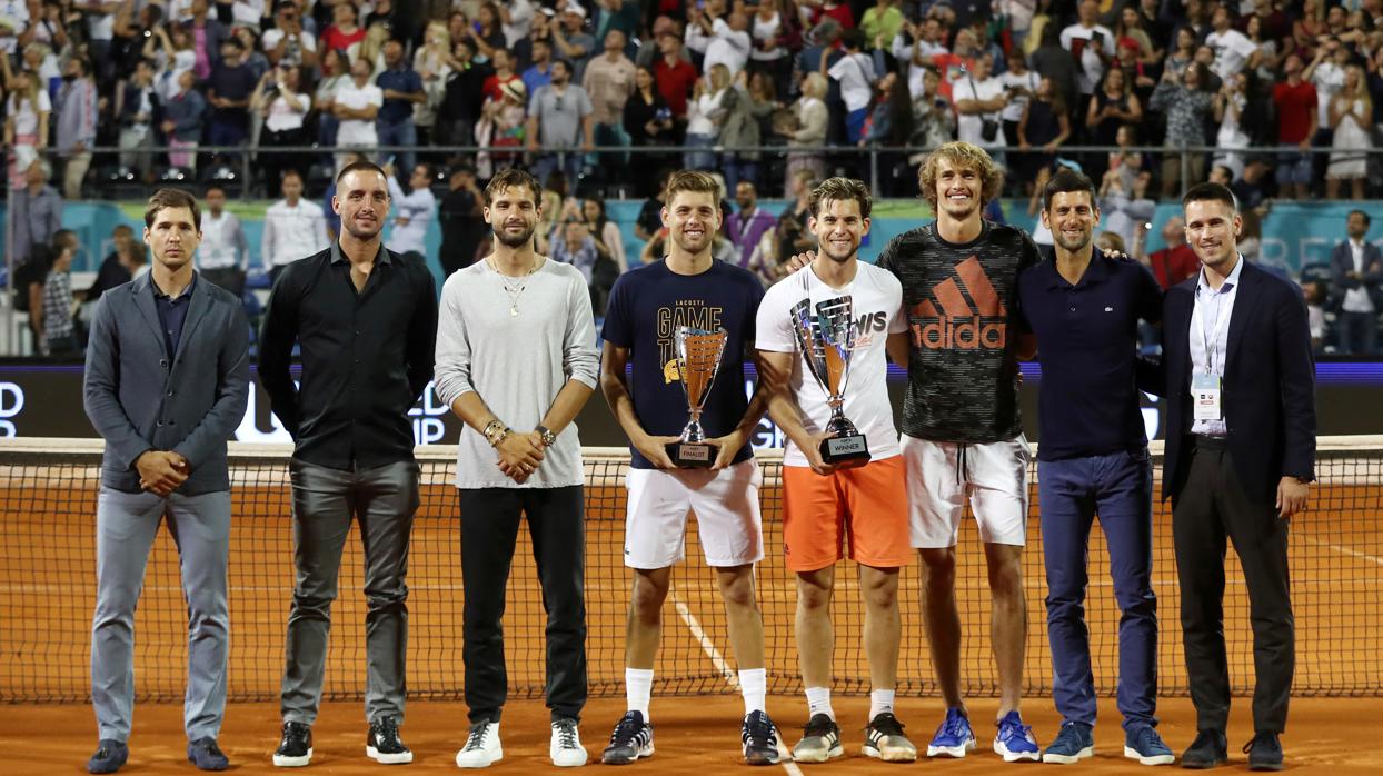 Los jugadores, durante la primera fse del Adria Tour, con las gradas llenas