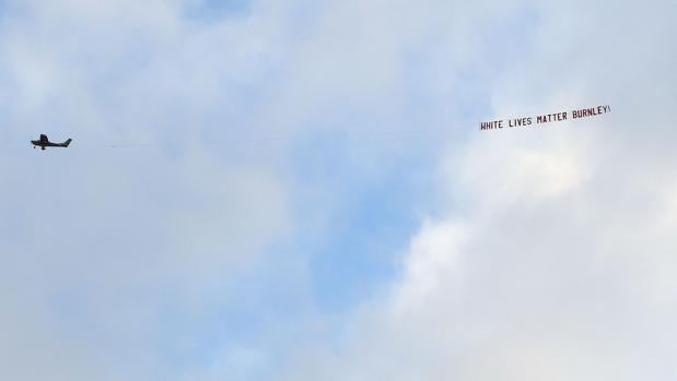 Suspendidos los vuelos de avioneta con mensaje