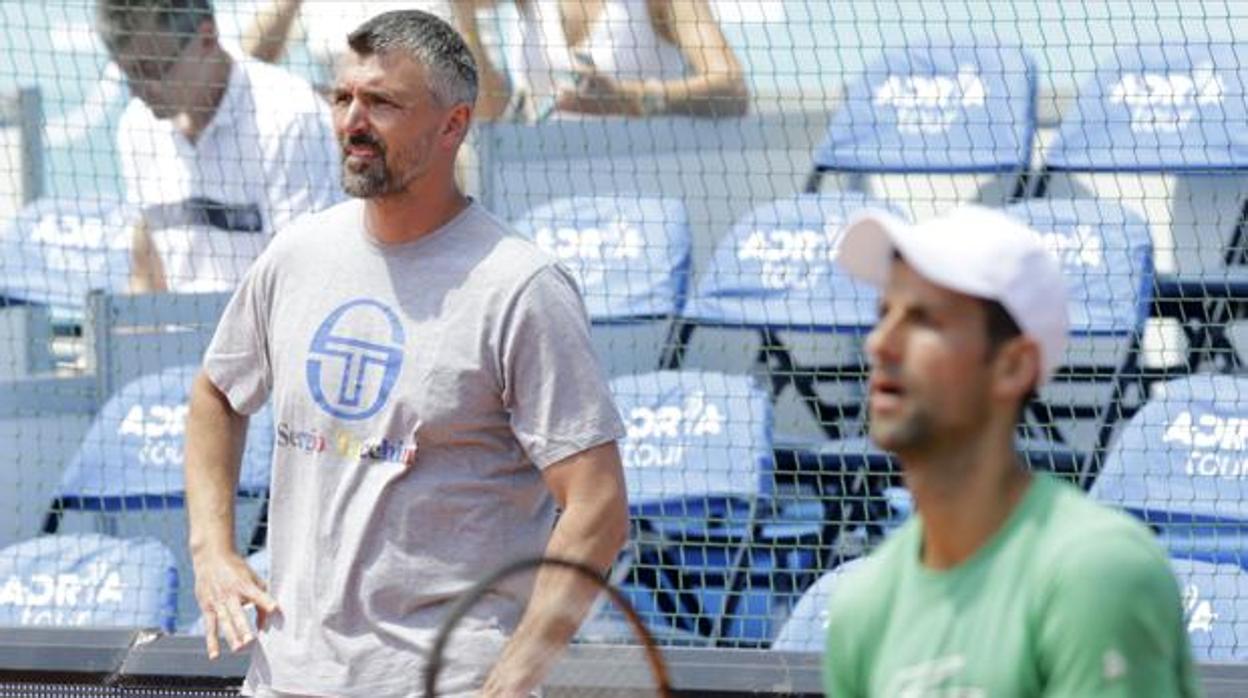 Ivanisevic, en una sesión de entrenamiento con Djokovic