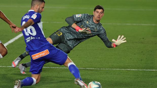 Zidane catapulta a Courtois