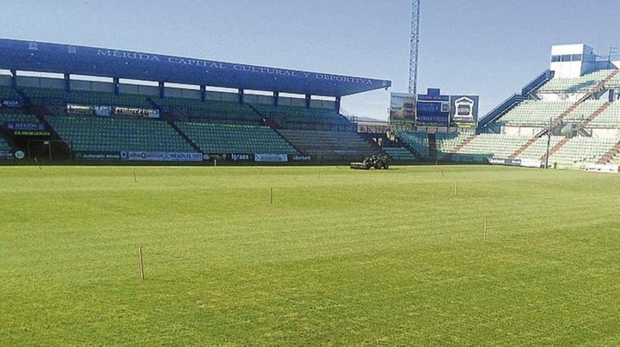 Estadio Romano de Mérida, escenario del playoff de ascenso extremeño a Segunda B