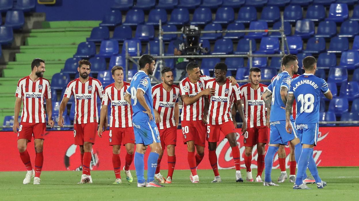 El Atlético se asienta en el podio