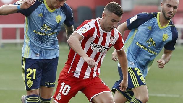 Stuani acerca al Girona a la final del playoff de ascenso