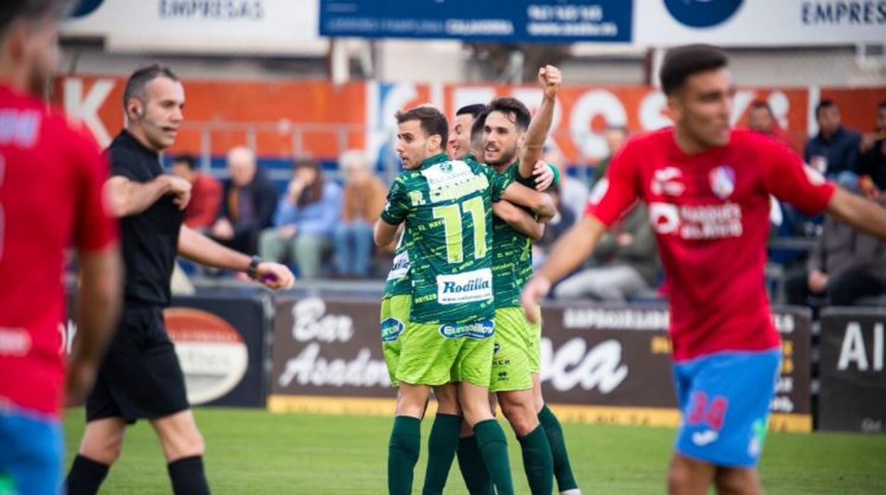 Partido de Segunda B de esta temporada entre el Calahorra y el Guuijuelo