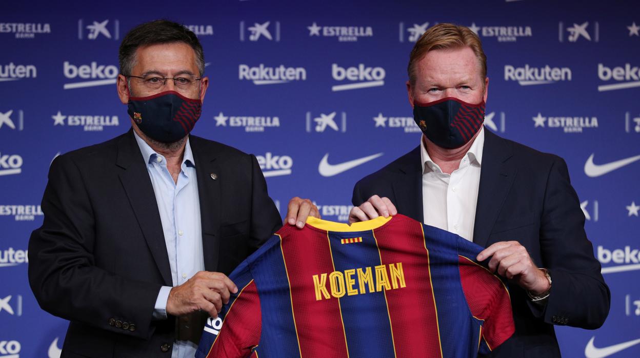 Bartomeu y Koeman durante la presentación del técnico holandés