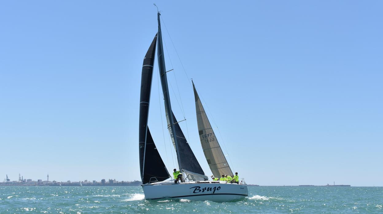 «Brujo», virtual ganador de la Regata Juan de la Cosa