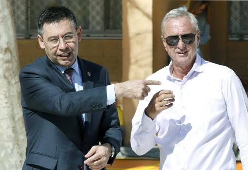 Bartomeu y Johan Cruyff