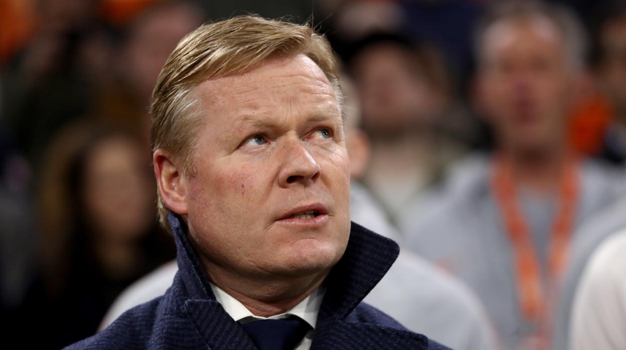 Koeman durante un partido