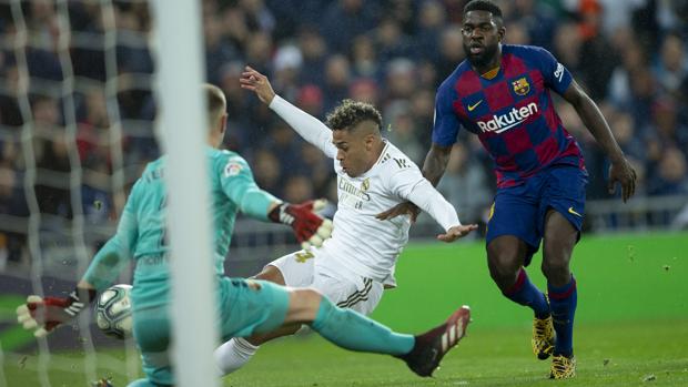 El Benfica pide la cesión de Mariano por un año