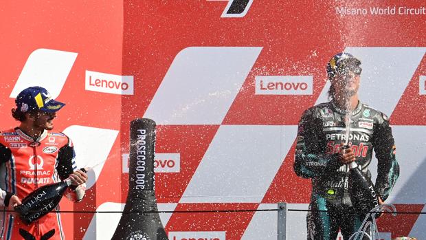Valentino Rossi recoge los frutos de su rancho
