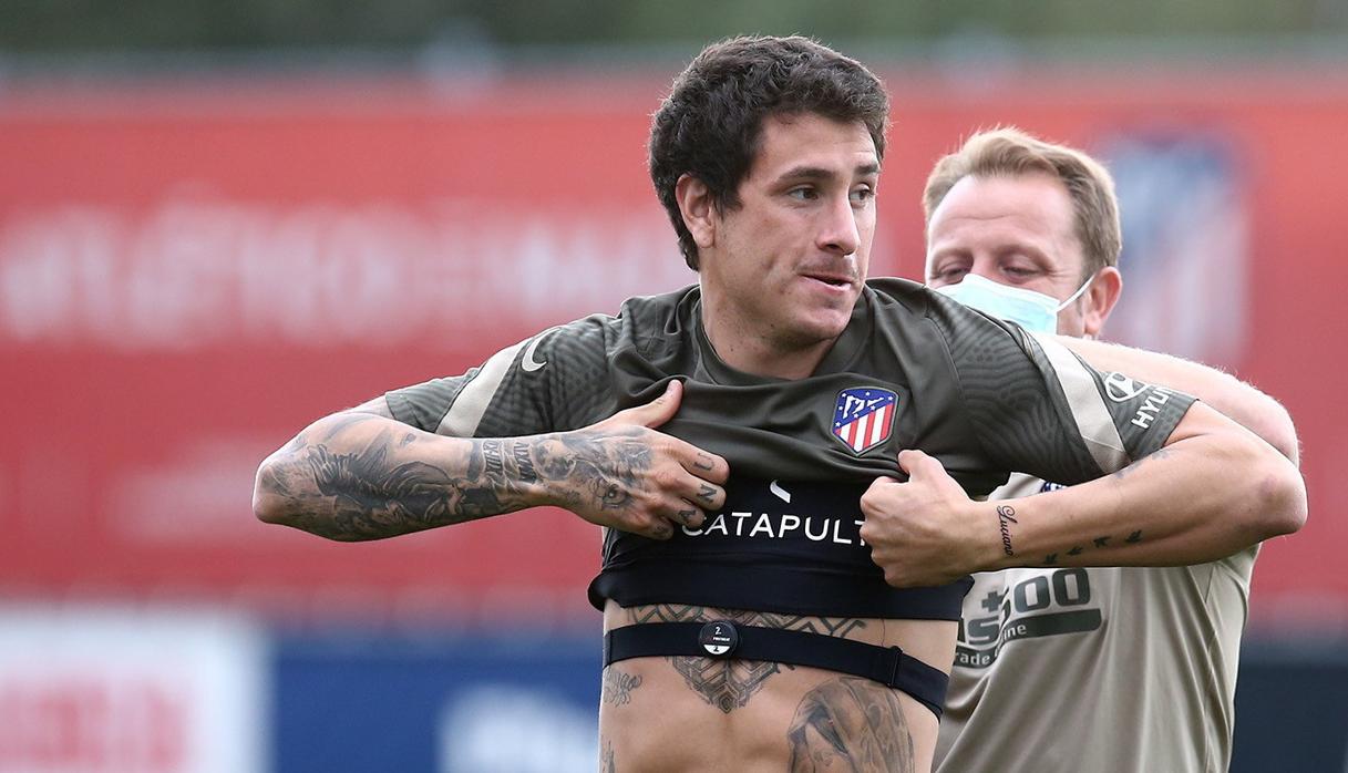 Giménez, en un entrenamiento del Atlético