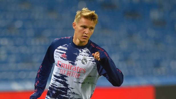 Zidane elogia a Odegaard: «Puede jugar en muchas posiciones, tiene calidad y físico»