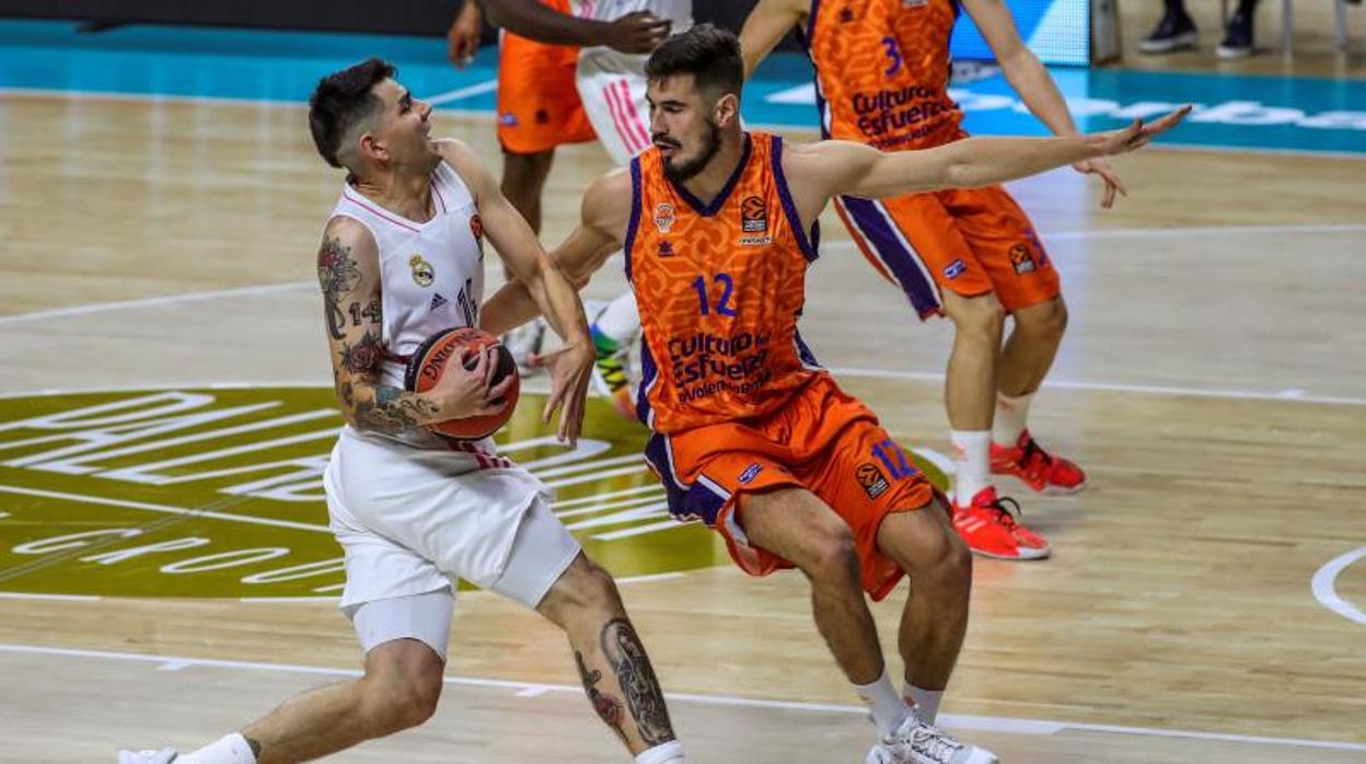 Debacle madridista ante un Valencia Basket imperial