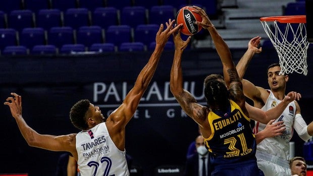 El Real Madrid vence pero no convence