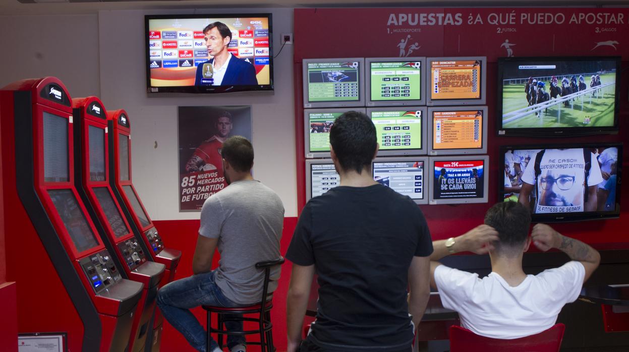 Los apostantes cambian el deporte por el bingo, el casino y el póquer