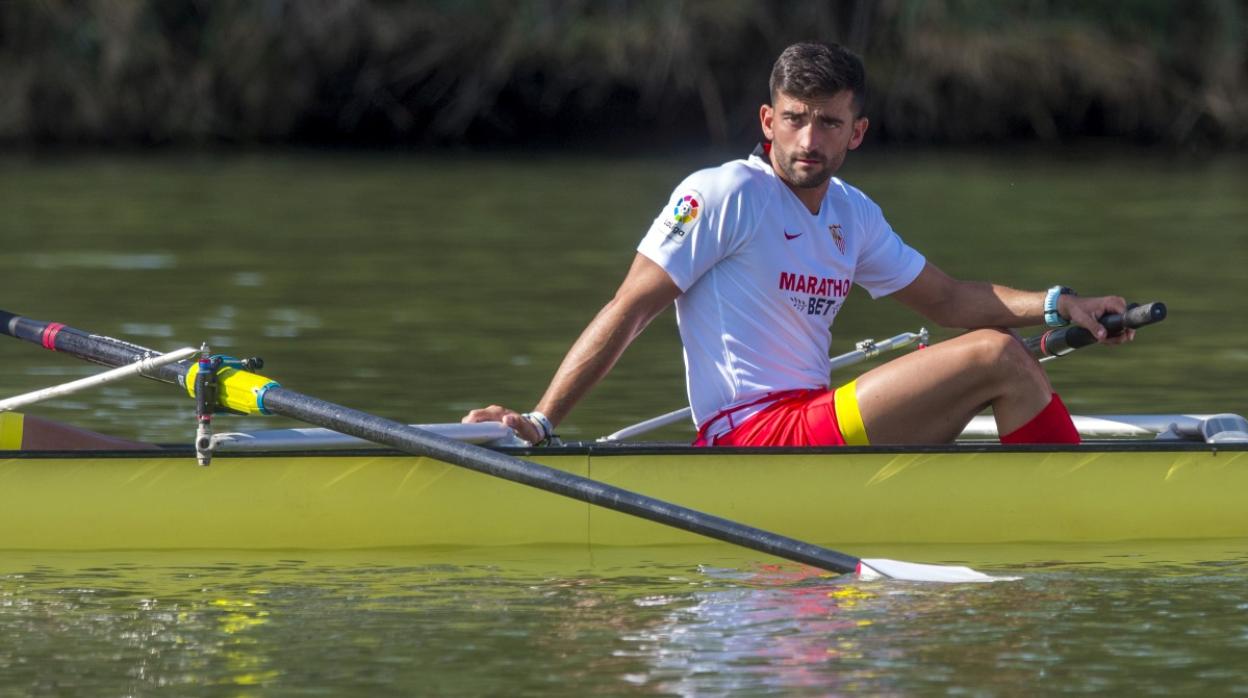 Patricio Rojas, en la pasada edición de la Regata Sevilla-Betis