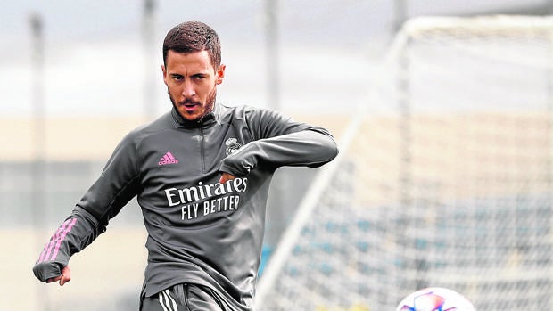 Alineaciones confirmadas en el Real Madrid - Huesca: Hazard, titular