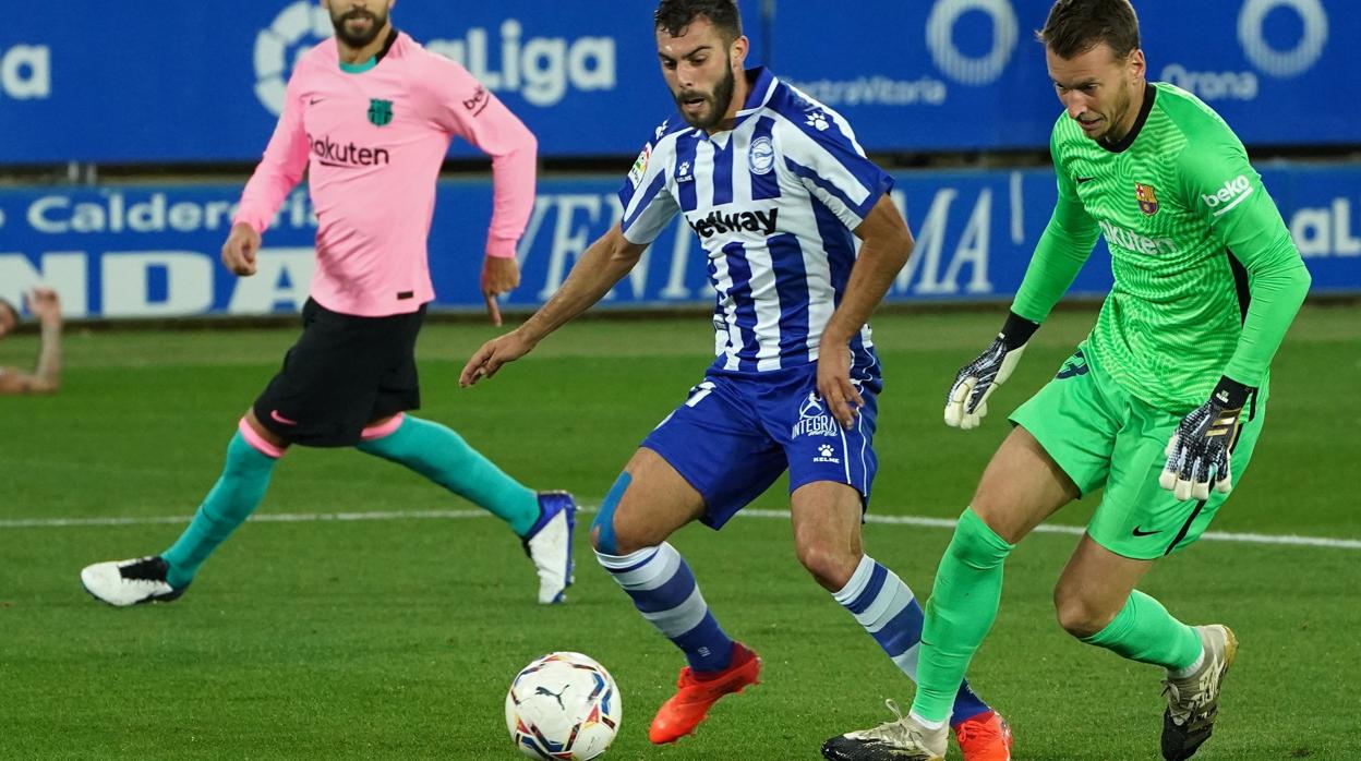 El error garrafal de Neto que le complicó el partido al Barcelona